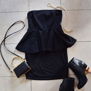 Zara Collection Black Strapless Peplum Dress 🖤